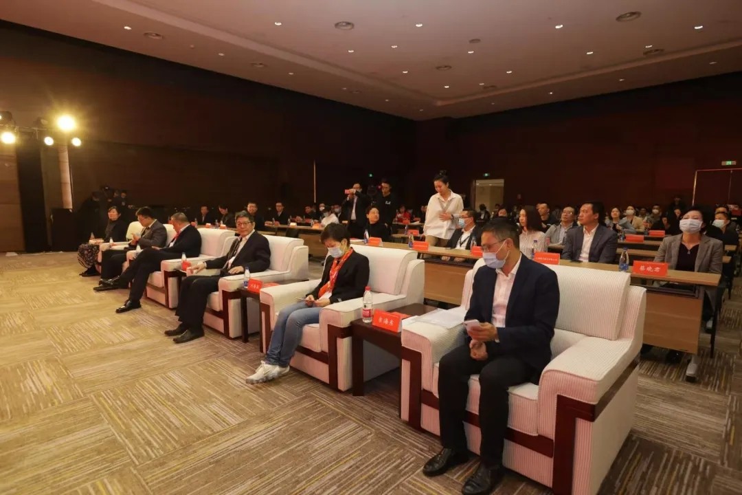 1606103777265939.jpg 640.webp.jpg